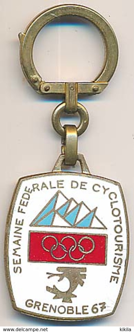 Porte-clefs Métallique Xèmes Jeux Olympiques D'Hiver De GRENOBLE 1968  Olympic Games 68 Semaine  Cyclotourisme 1967 - Autres & Non Classés