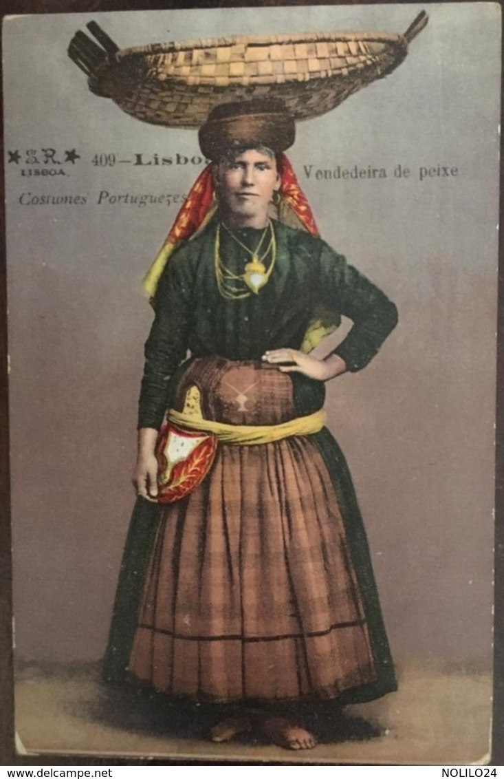 CPA, COSTUMES PORTUGUEZES, 409 - LISBOA - VENDEDEIRA DE PEIXE , Non écrite, PORTUGAL - Costumes