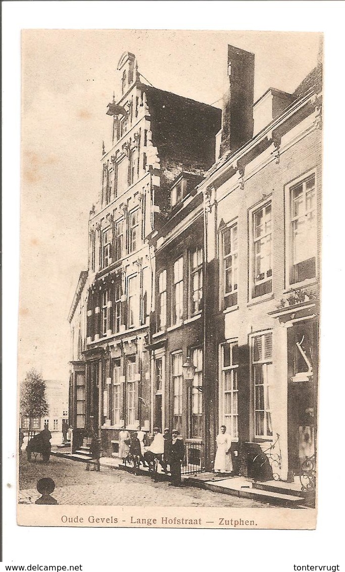 Zutphen. Lange Hofstraat. Oude Gevels. Nu:Gemeentehuis - Zutphen