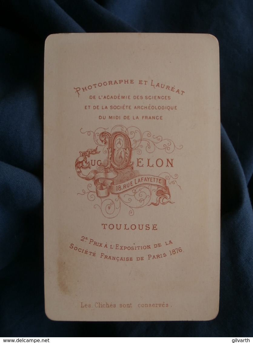 Photo CDV Eug. Delon à Toulouse - Religion, Prêtre, évêque Assis, Empire Circa 1875-80 L489 - Anciennes (Av. 1900)