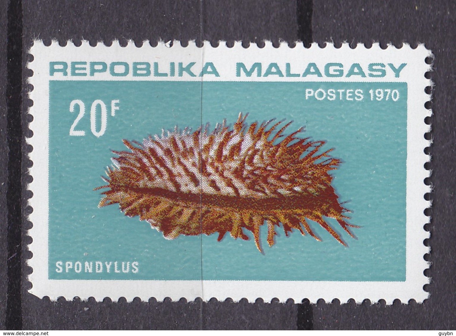 # Madagascar Malagasy .. YT  477 / 479  ** SC  Coquillage Mer Cote 3.50 € - Madagascar (1960-...)