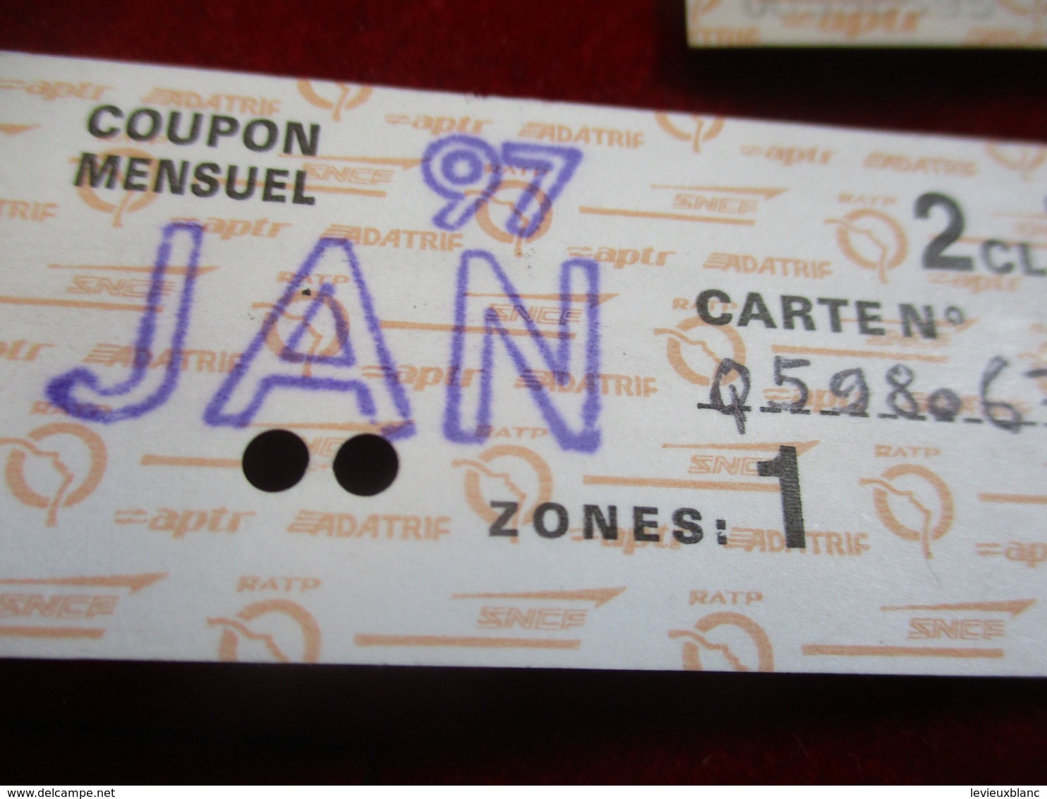 Tickets Ancien / Metropolitain/2émeClasse  / 7 Coupons Mensuels De Carte Orange /1996 - 1997   TCK3 - Europe