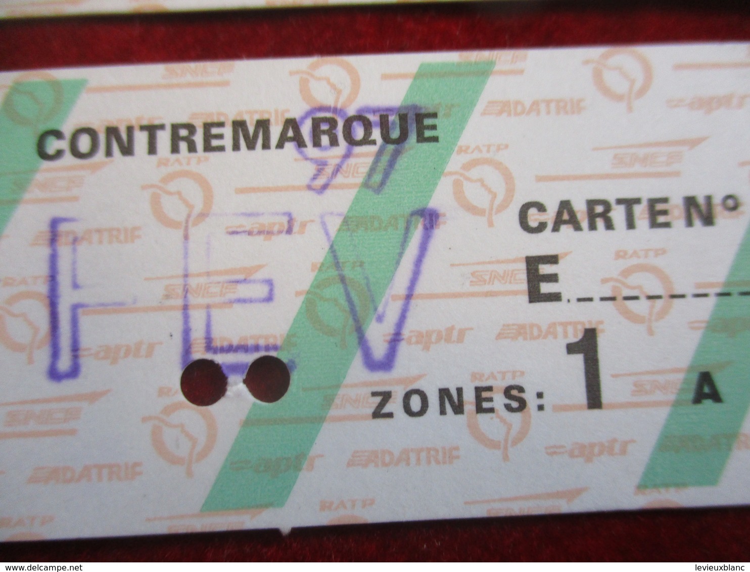 Tickets Ancien / Metropolitain/2émeClasse  / 7 Coupons Mensuels De Carte Orange /1996 - 1997   TCK3 - Europe