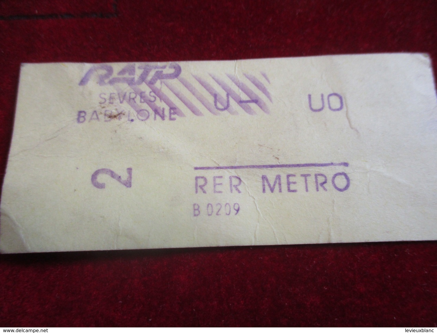 1 Ticket Ancien /RER METRO/ 2émeClasse  / SEVRES BABYLONE /vers 1990  TCK5 - Europe