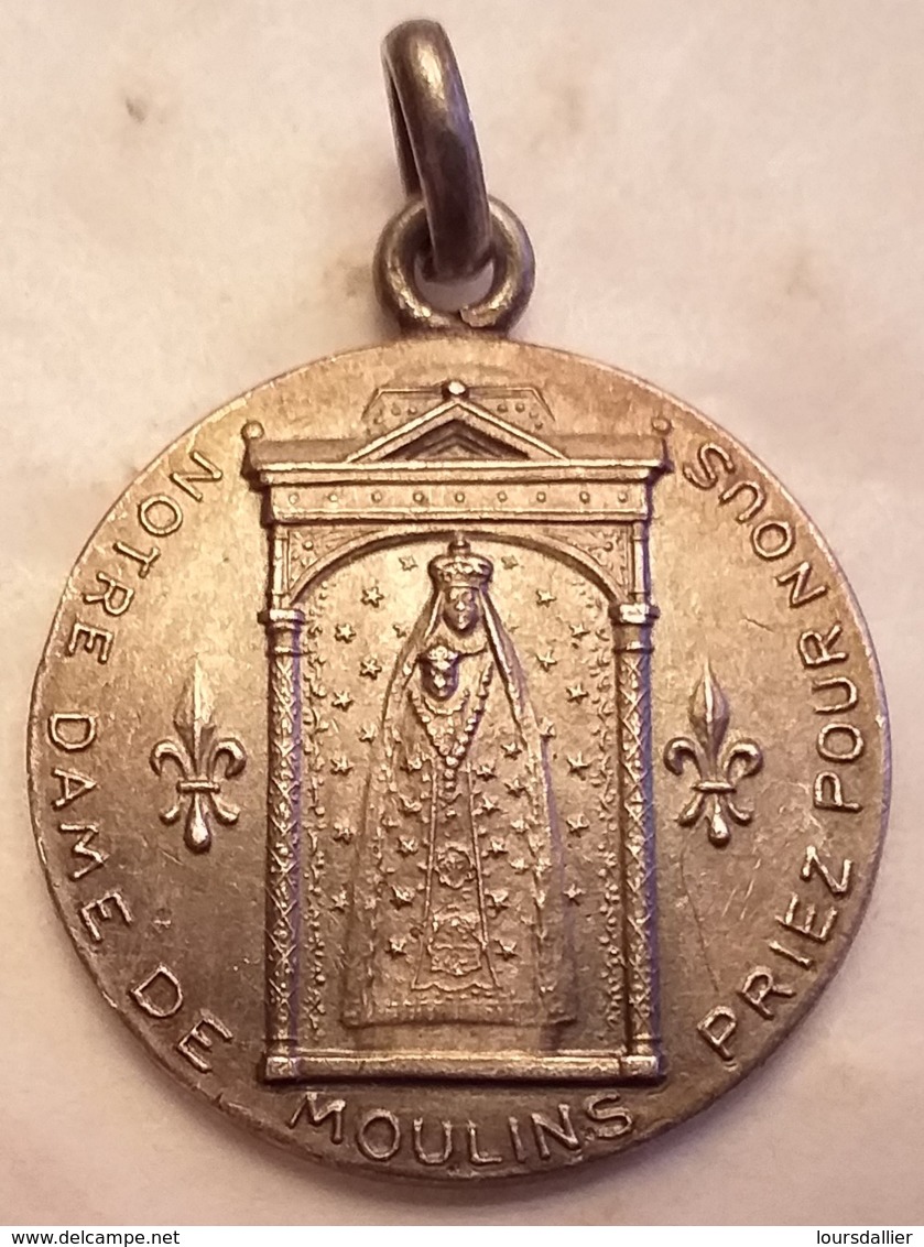 Médaille NOTRE DAME DE MOULINS Priez Pour Nous Pendentif   2 - Religion & Esotérisme