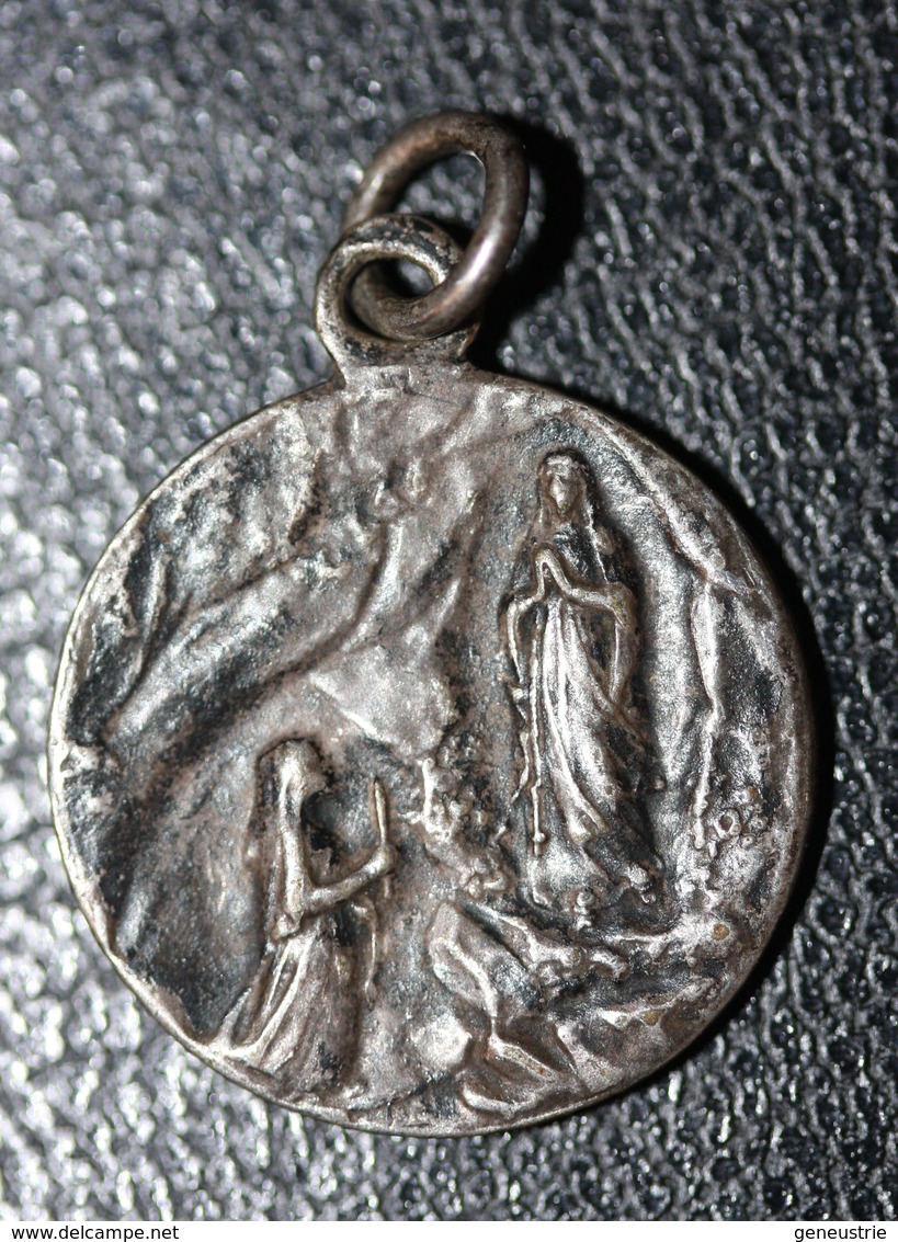 Pendentif Médaille Religieuse Début XXe "Sainte Jeanne D'Arc" Religious Medal - Religione & Esoterismo