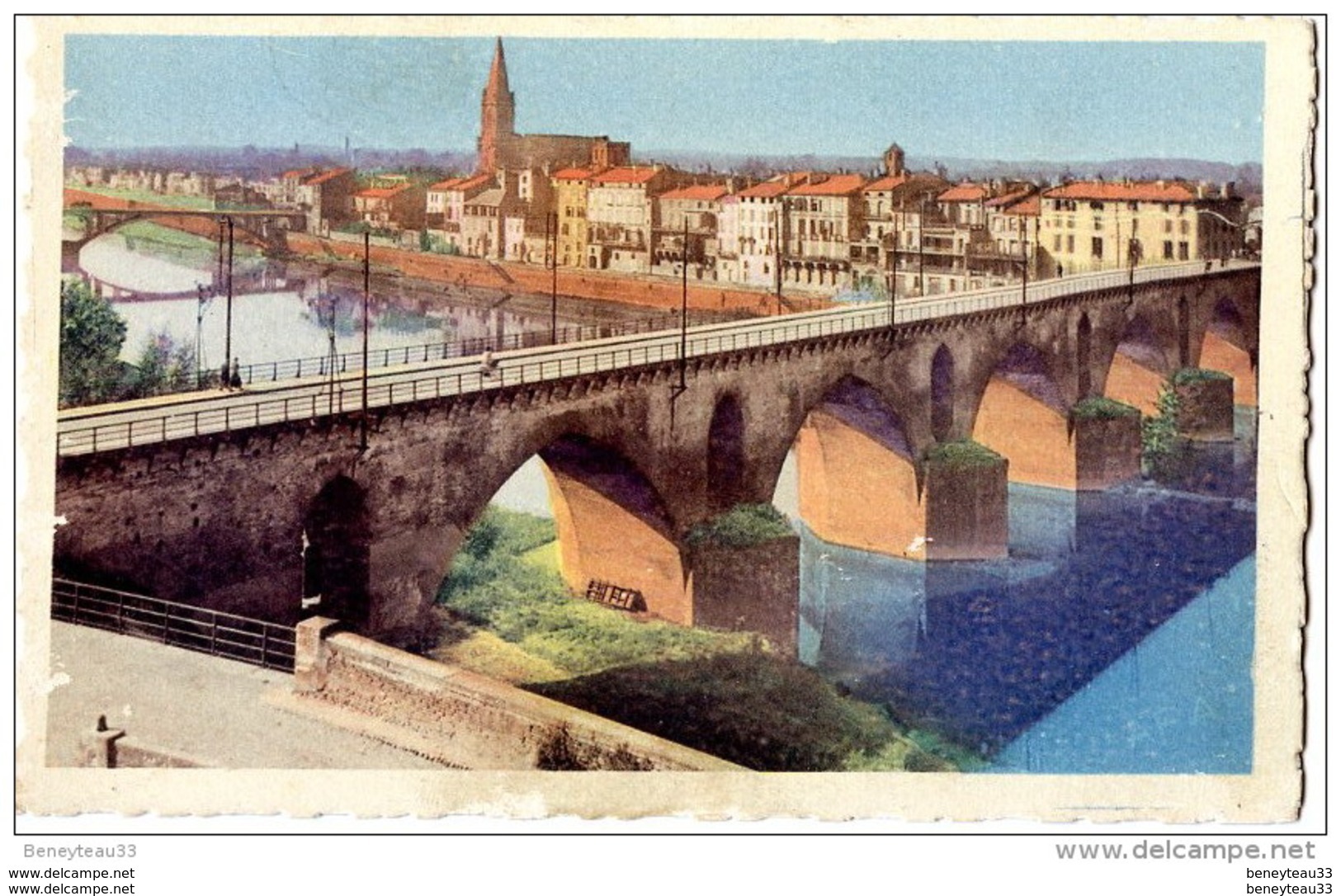 CPA (Réf :H592) 19. MONTAUBAN (TARN-et-GARONNE 82) Les Deux Ponts Et Faubourg Toulousain - Montauban