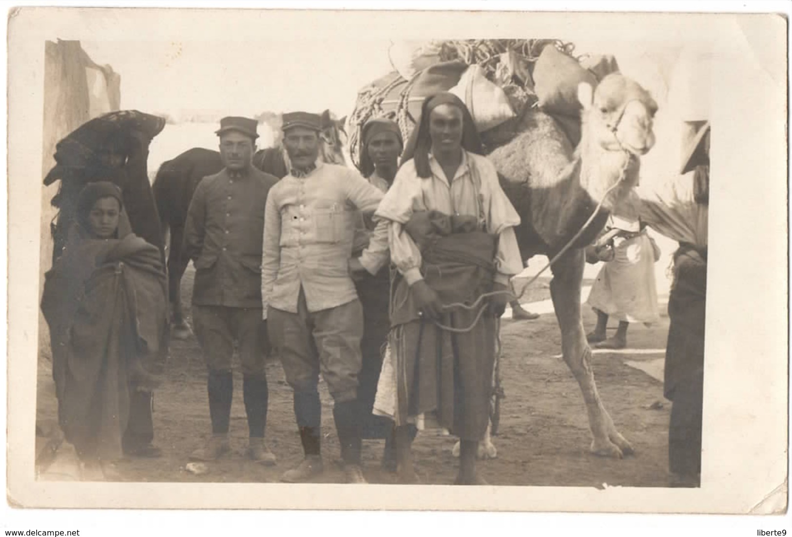 Ben Gardane 1917 Tunisie Militaire - Guerre 1914-1918 Carte Photo - Chameau - Guerre 1914-18