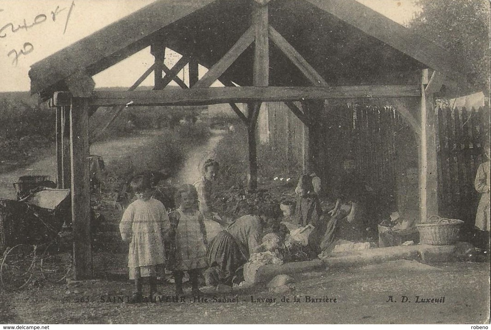 70300 Saint Sauveur  Lavoir De La Barrière (alimentée En Eau Chaude Par La Filature) - Autres & Non Classés