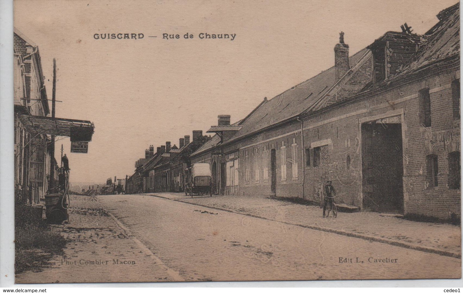 GUISCARD  RUE DE CHAUNY     TRACE DE COLLE AU DOS DE LA CARTE   VOIR LES SCANS - Guiscard