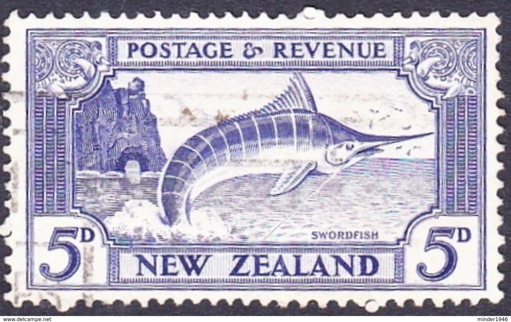 NEW ZEALAND 1942 5d Ultramarine SG584c Used - Officials