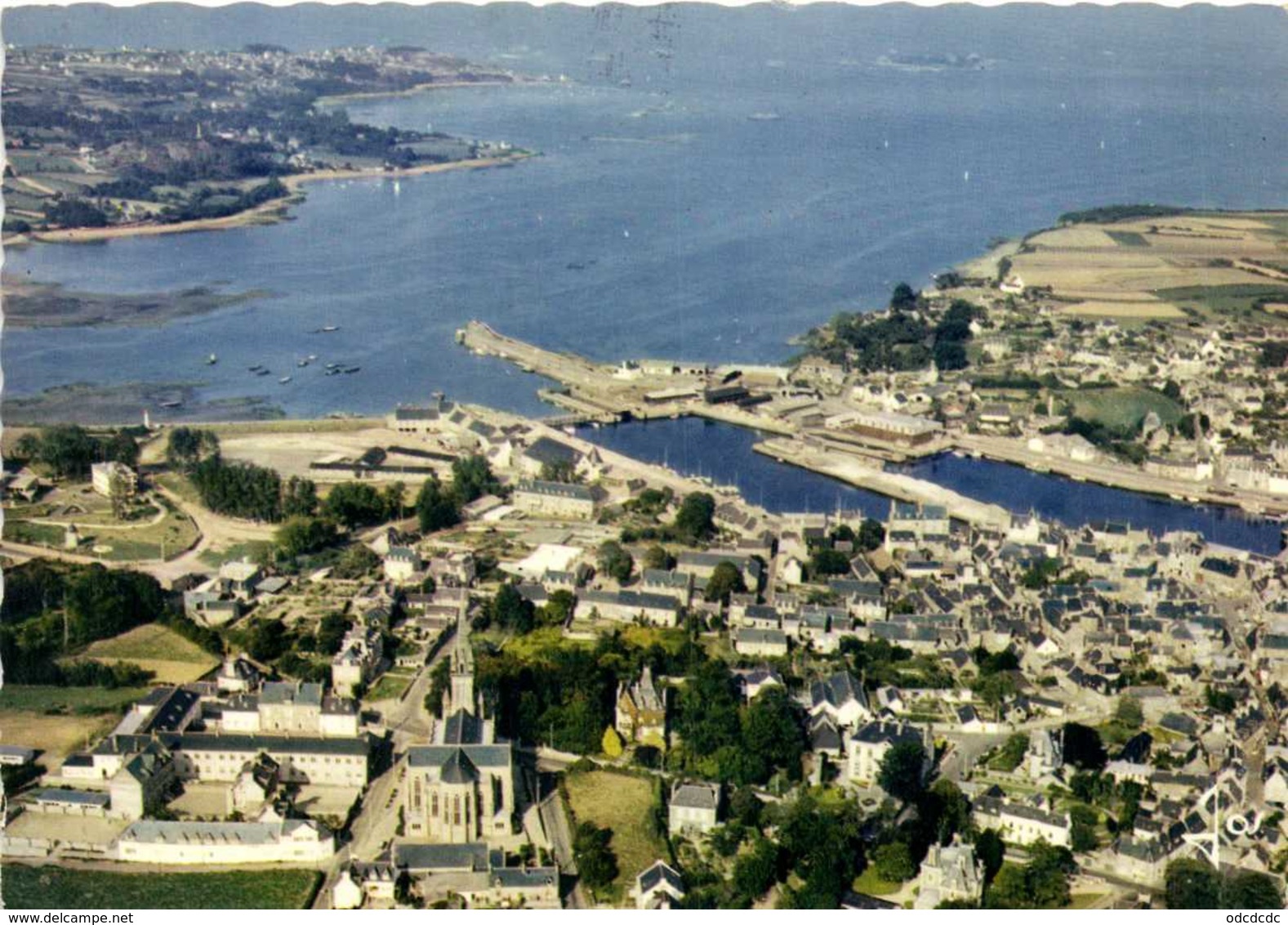 CPSM Grand Format PAIMPOL  Les Bassins Et Le Fond De La Baie  Colorisée RV - Paimpol