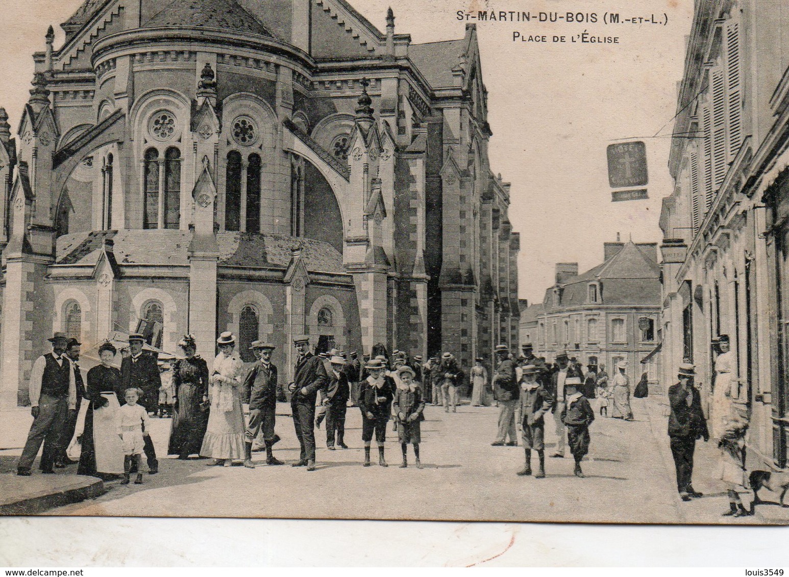 St - Martin  Du  Bois -   Place  De  L' église. - Tierce