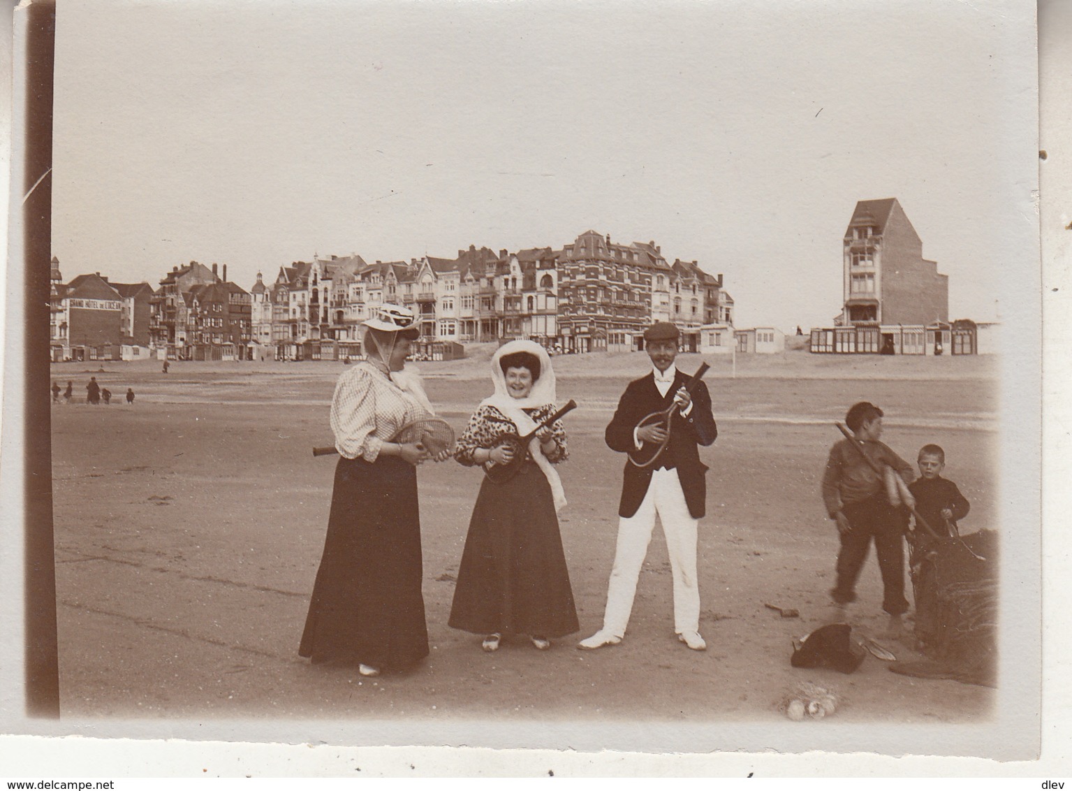 De Panne - La Panne -  - Muzikanten - Te Situeren - Côte - Musiciens - Foto 9 X 12 Cm - Unclassified