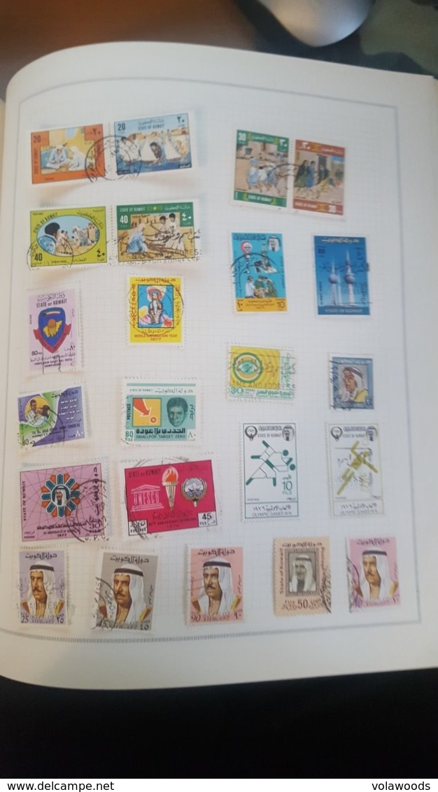 Raccoglitore artigianale con francobolli di Asia - Africa - Oceania - America - Solo alcune foto rappresentate