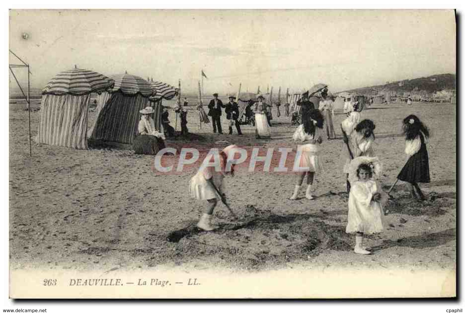 CPA Deauville La Plage Enfants - Deauville