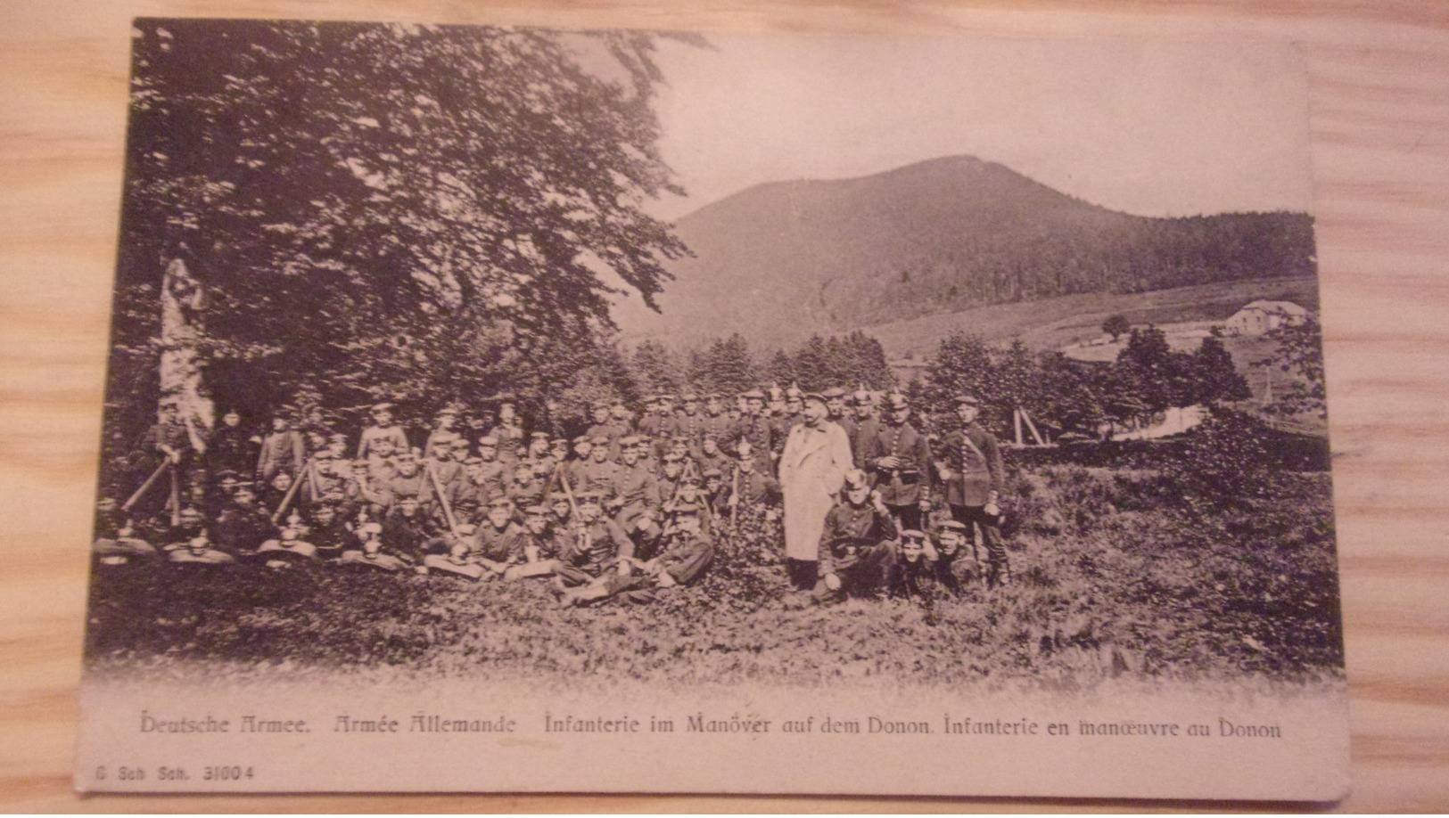 88 DEUTSCHE ARMEE  INFANTERIE  EN MANOEUVRE AU DONON SOLDATS  CACHET HOTEL VEILLEDA DONON 1908 TIMBRE - Autres & Non Classés