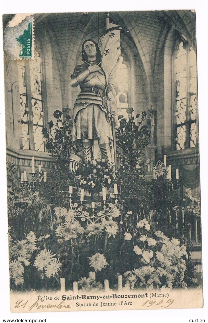 SAINT REMY En BOUZEMONT  51   Jeanne D' Arc Dans L'église En 1909 - Saint Remy En Bouzemont