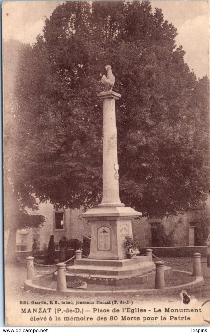 63 - MANZAT --   Place De L'Eglise - Le Monument - Manzat