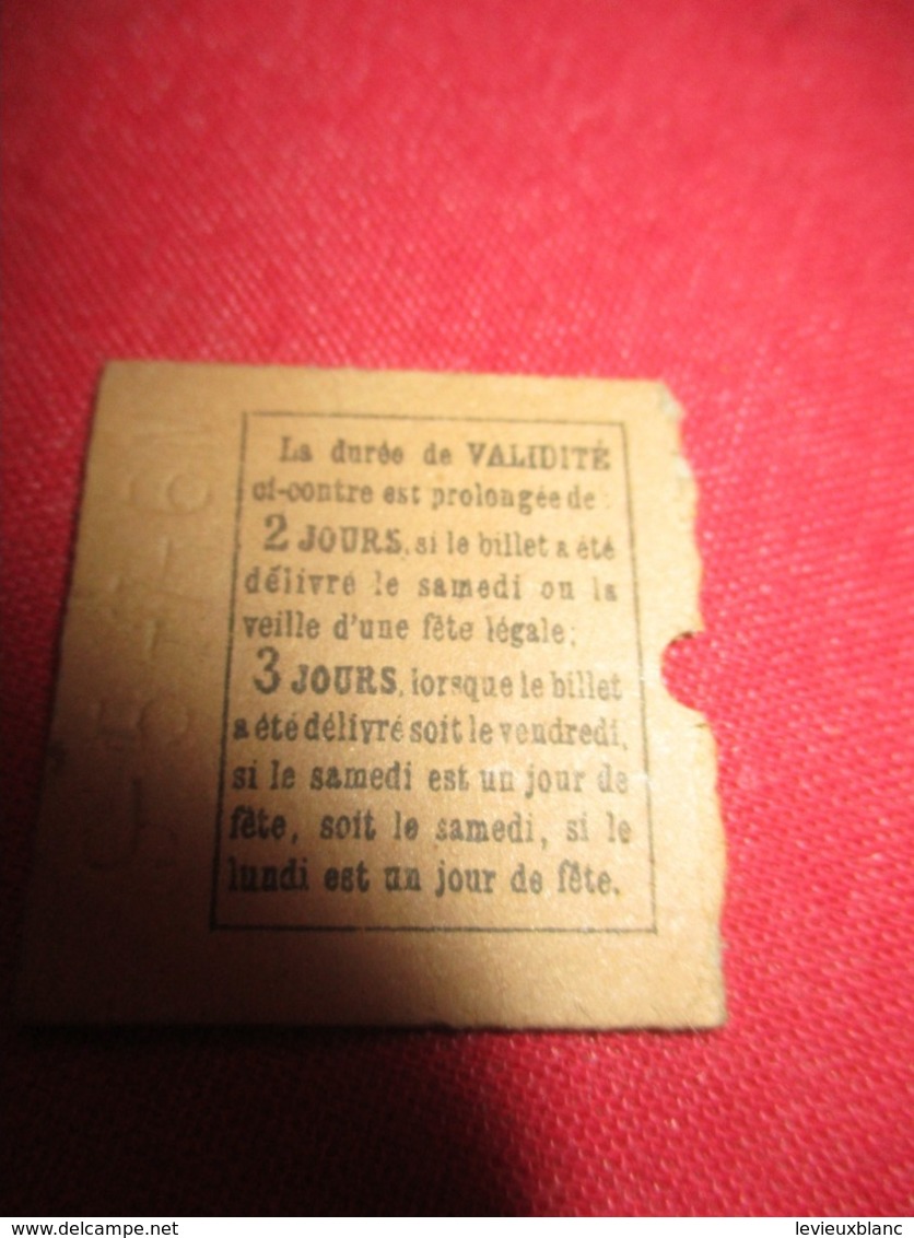 Ticket Ancien Usagé/MONTDIDIER-CREIL/3éme Classe/ALLER/Le Jour Même/Prix 3,95/Vers 1920-1950  TCK68 - Europa