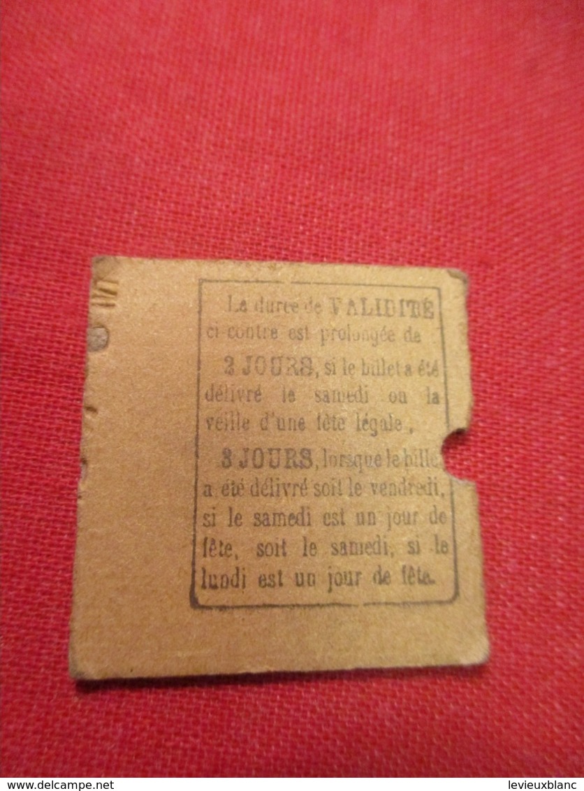 Ticket Ancien Usagé/MONTDIDIER-CREIL/3éme Classe/ALLER/Le Jour Même/Prix 3,95/Vers 1920-1950  TCK70 - Europe