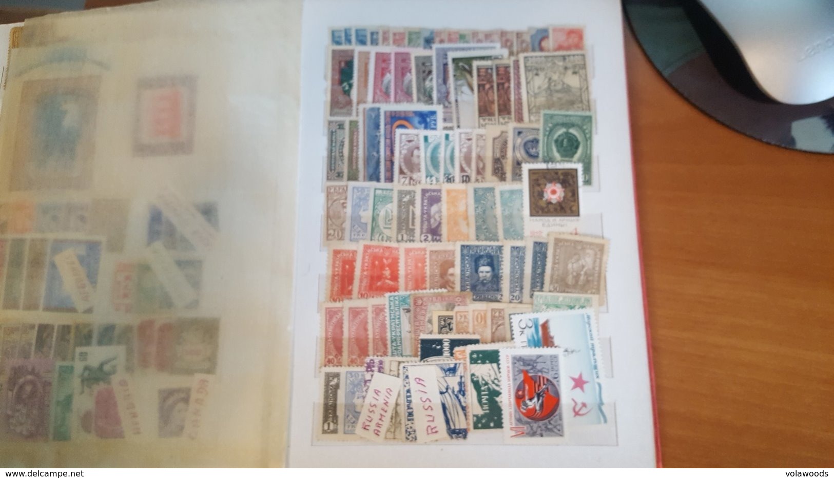 Raccoglitore con migliaia di francobolli in prevalenza nuovi: Cina, Macao Colonie Francesi, Germania, Monaco MOLTO BELLO