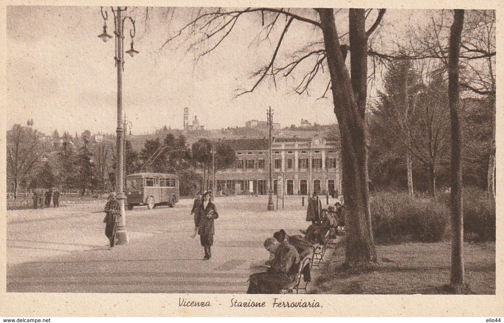 Veneto - Vicenza - Stazione Ferroviaria (B)* - - Vicenza