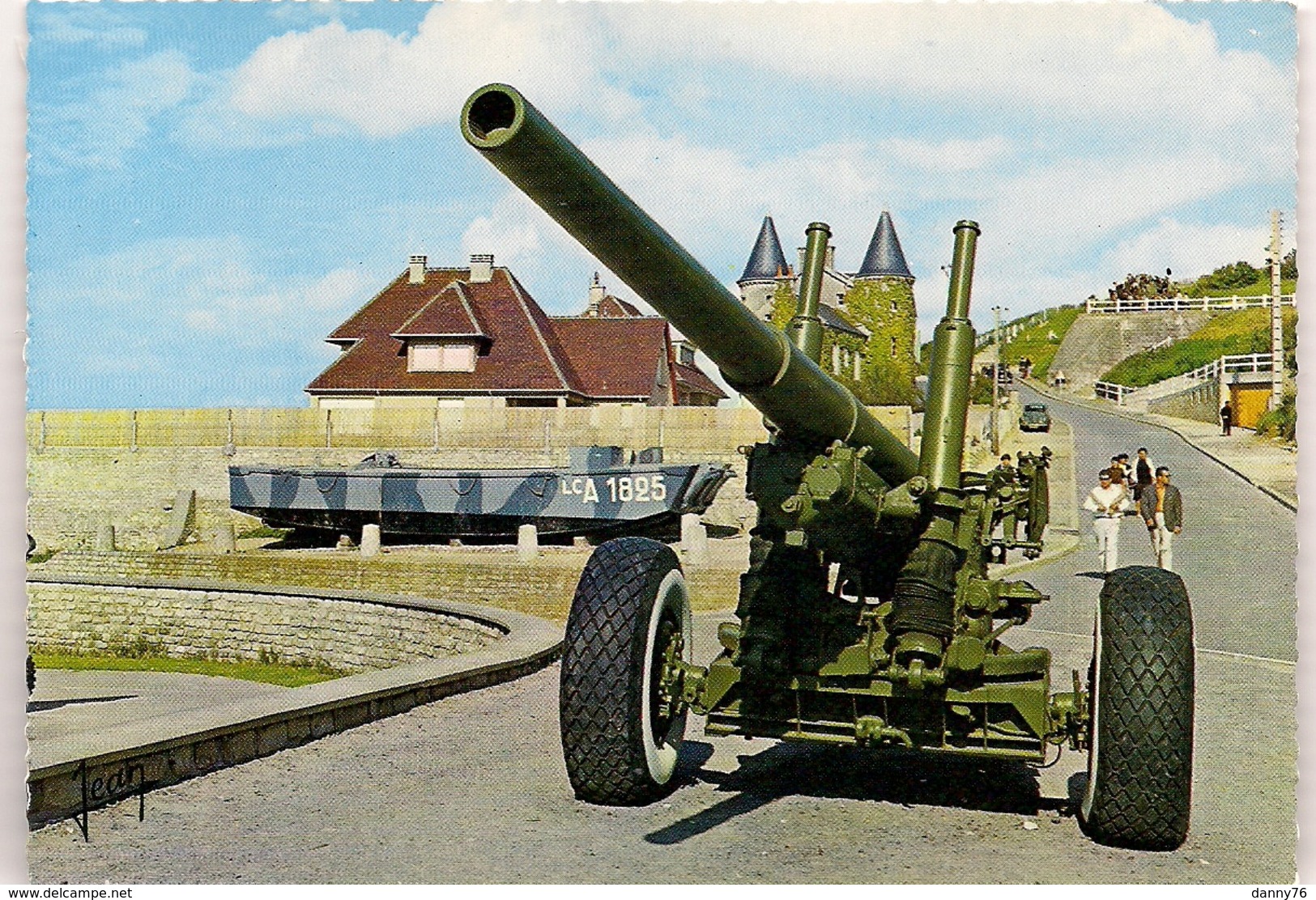 ARROMANCHES  (14) NORMANDIE * CANON ET PENICHE DE DEBARQUEMENT 1944 * - Guerre 1939-45