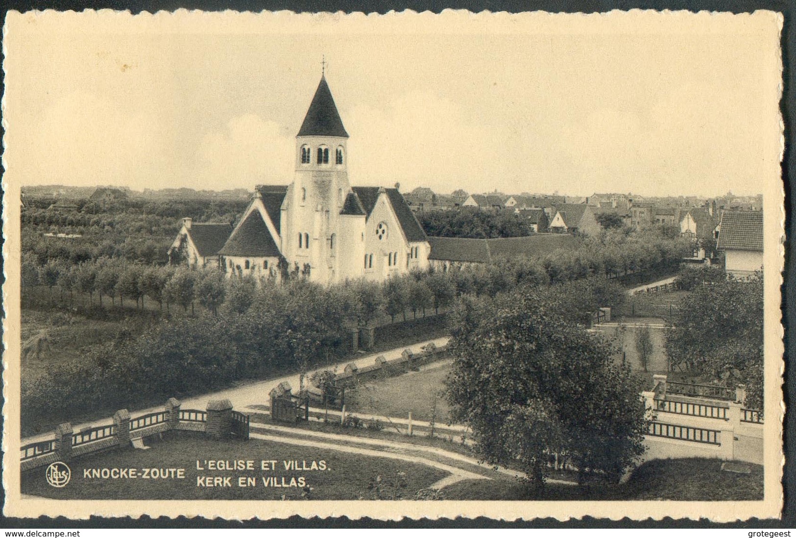 CP De KNOCKE-ZOUTE L'église Et Villas -  - W0478 - Knokke