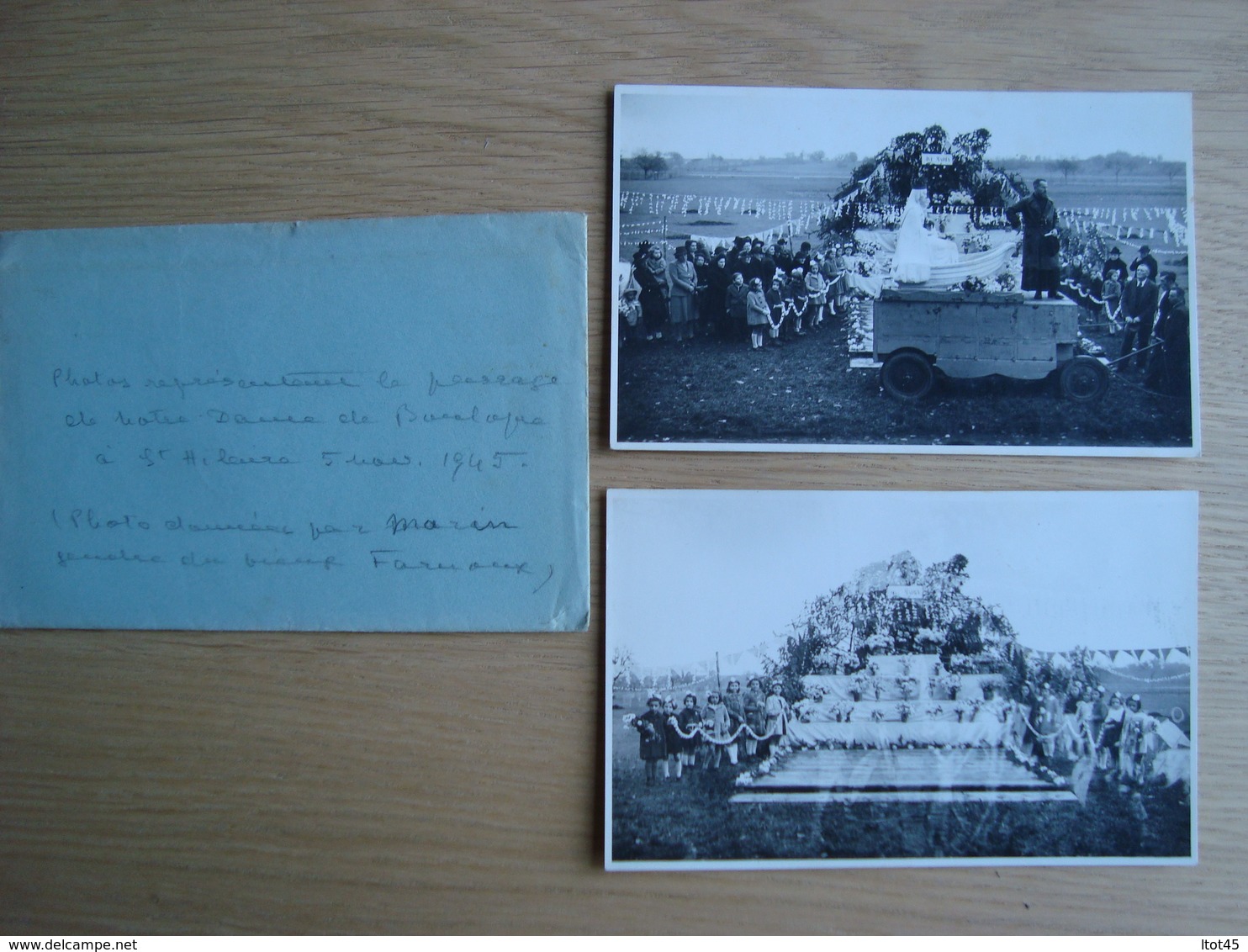 LOT DE 2 PHOTOS NOTRE DAME DE BOULOGNE A SAINT HILAIRE LE 5 MARS 1945 - Lugares