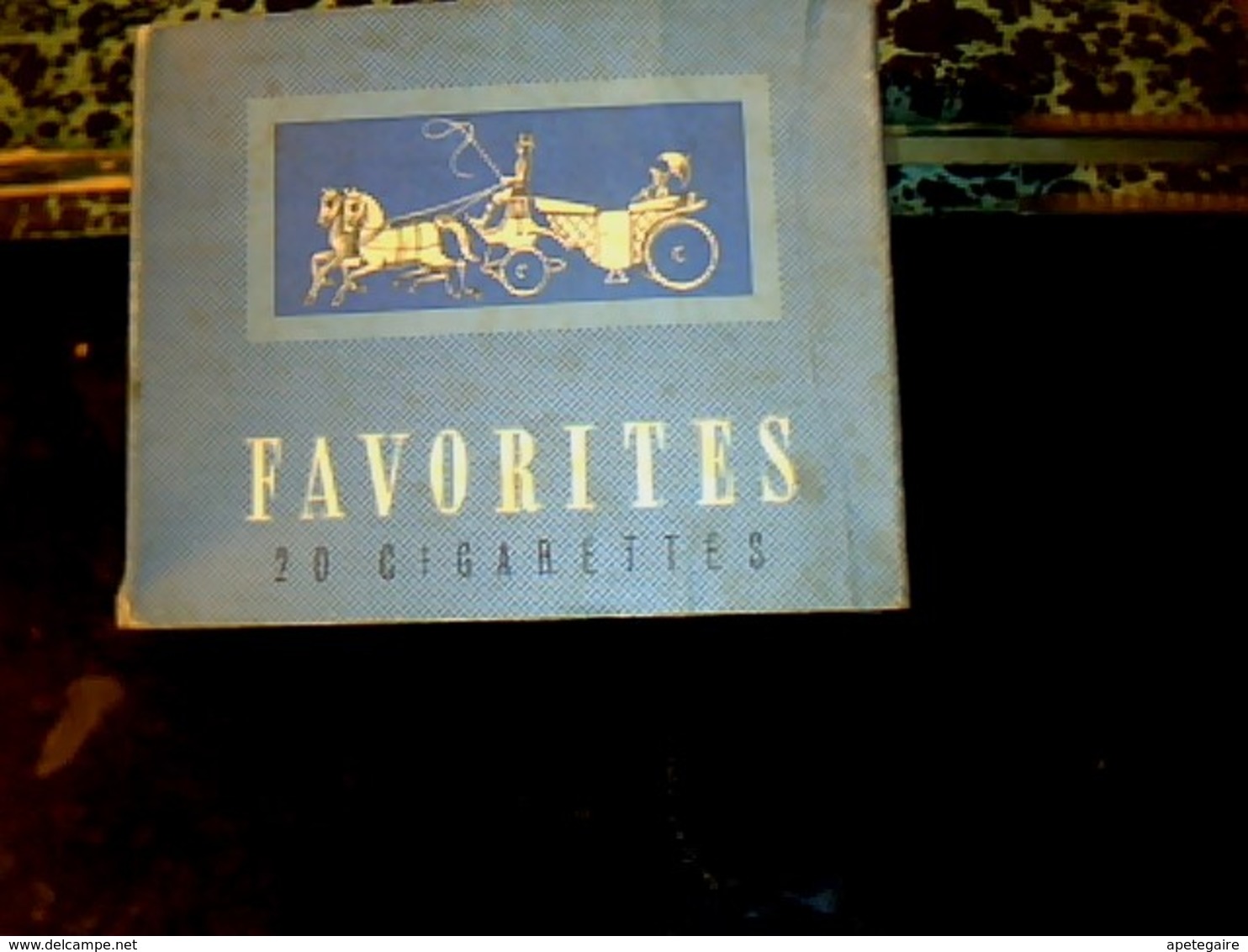 Publicité Ancienneen Carton Paquet De Cigarettes Vide Régie Française SEITA Marque  "Favorites " CAPORAL - Autres & Non Classés