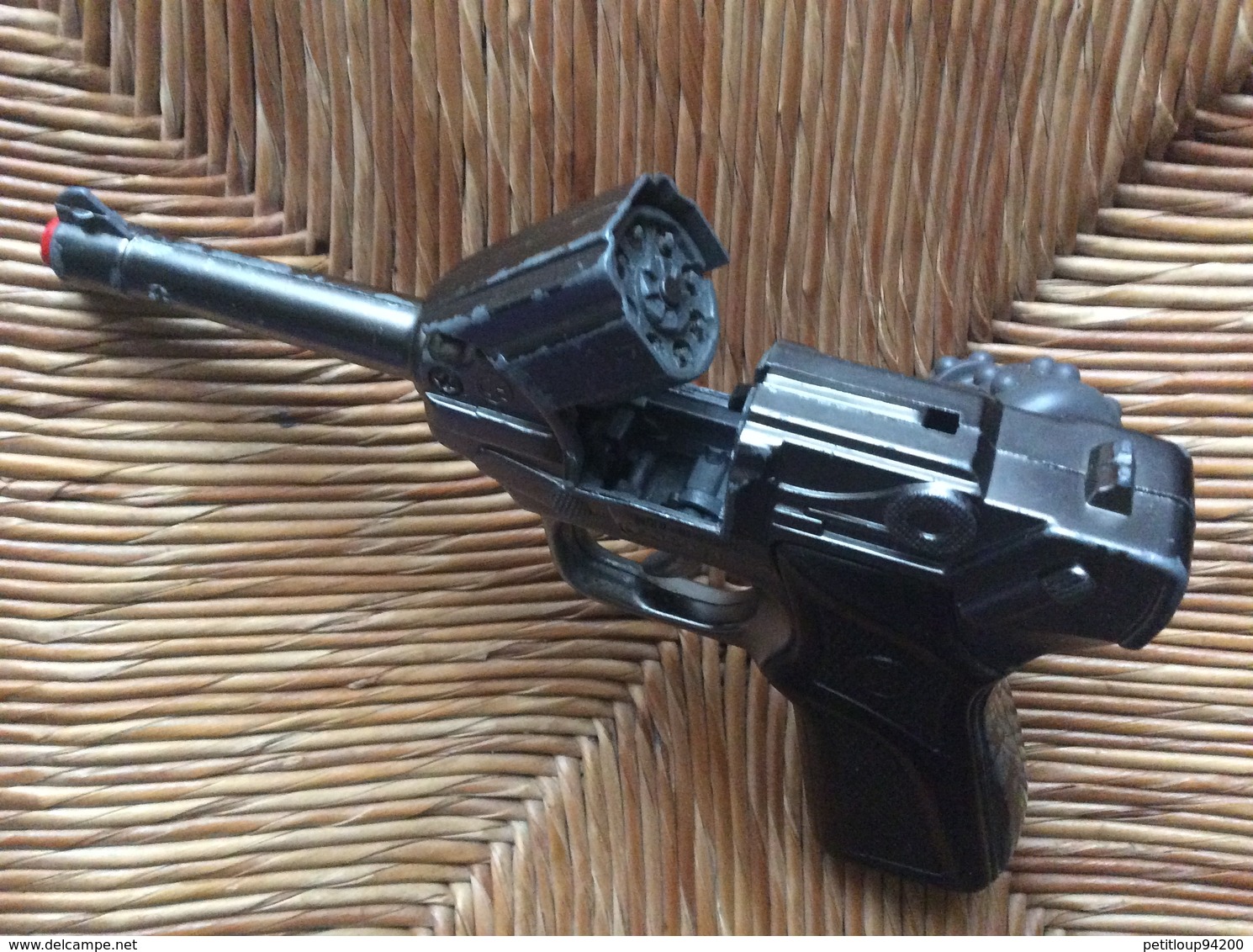 REVOLVER JOUET GONHER  No 124 - Giocattoli Antichi