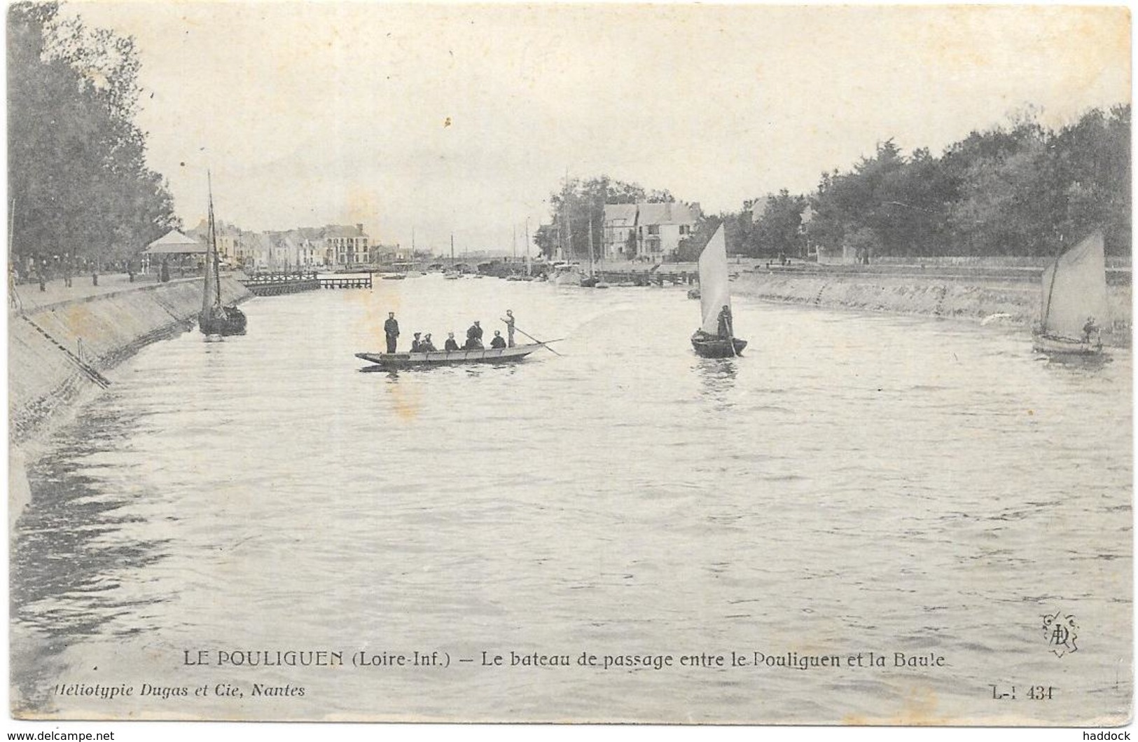 LE POULIGUEN : LE BATEAU DE PASSAGE - Le Pouliguen