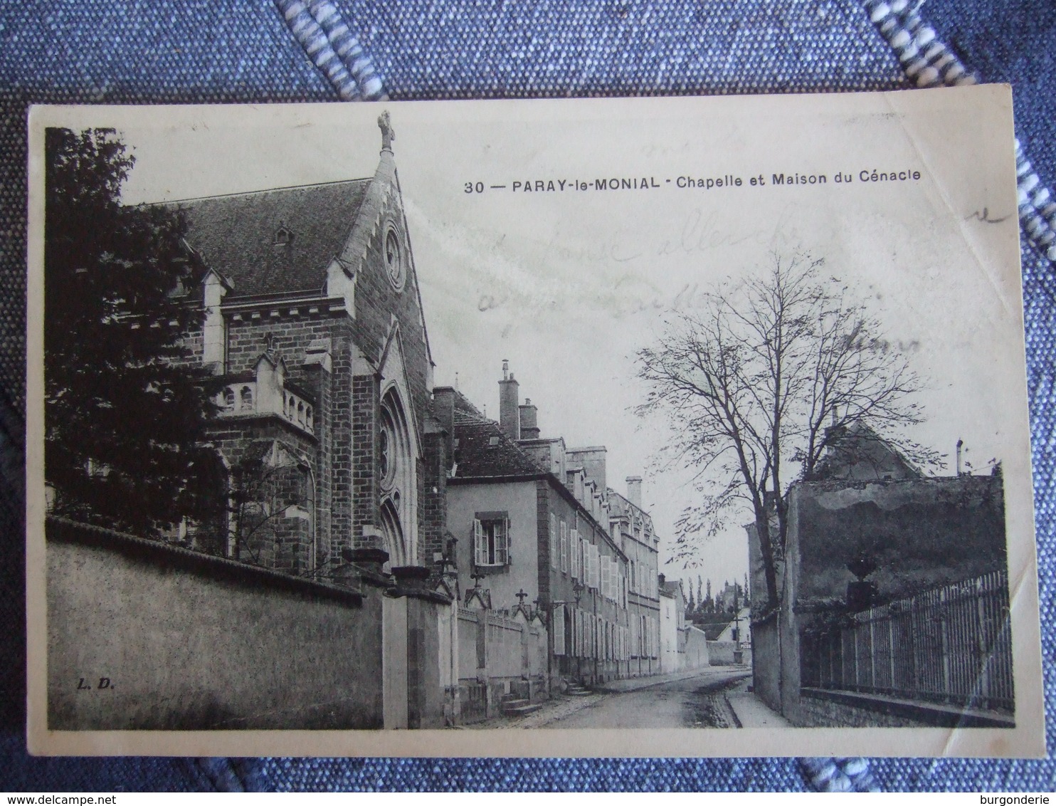 PARAY LE MONIAL / CHAPELLE ET MAISON DU CENACLE / JOLIE CARTE / L.D - Paray Le Monial