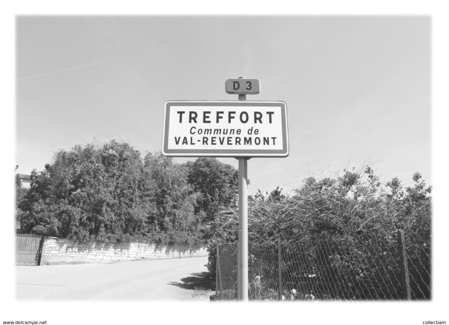 TREFFORT - Panneau Entrée - Non Classés