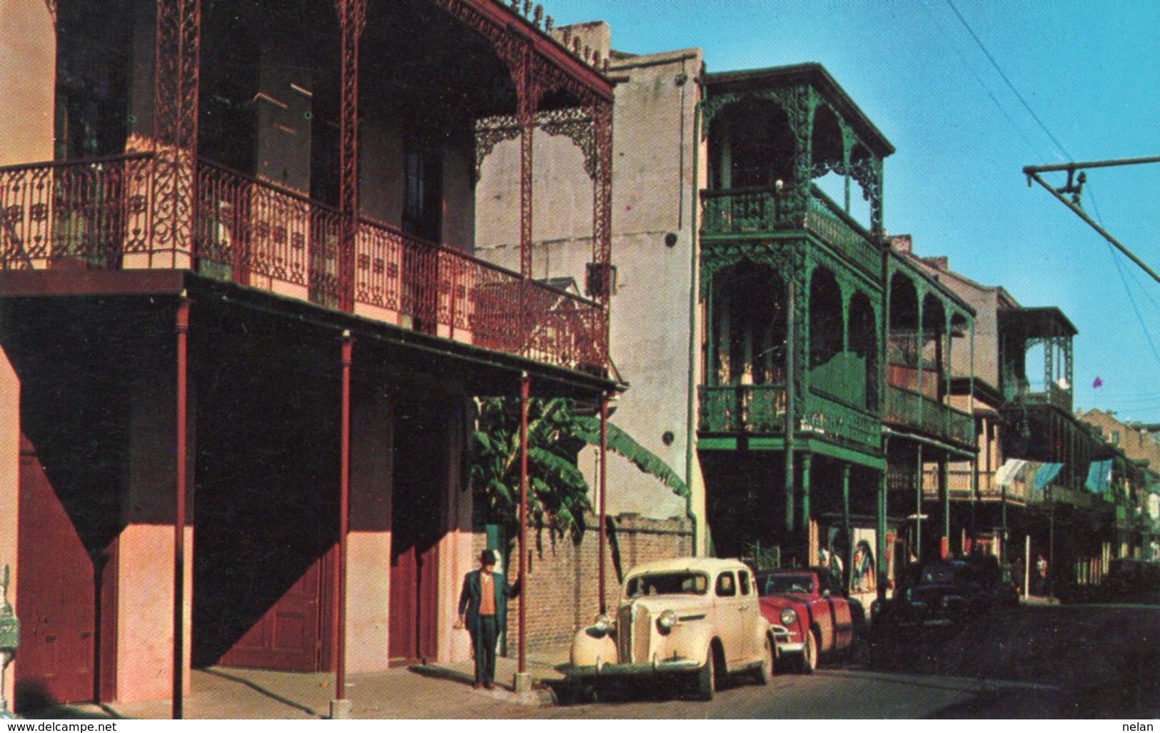 FRENCH QUARTIER-NEW ORLEANS - New Orleans