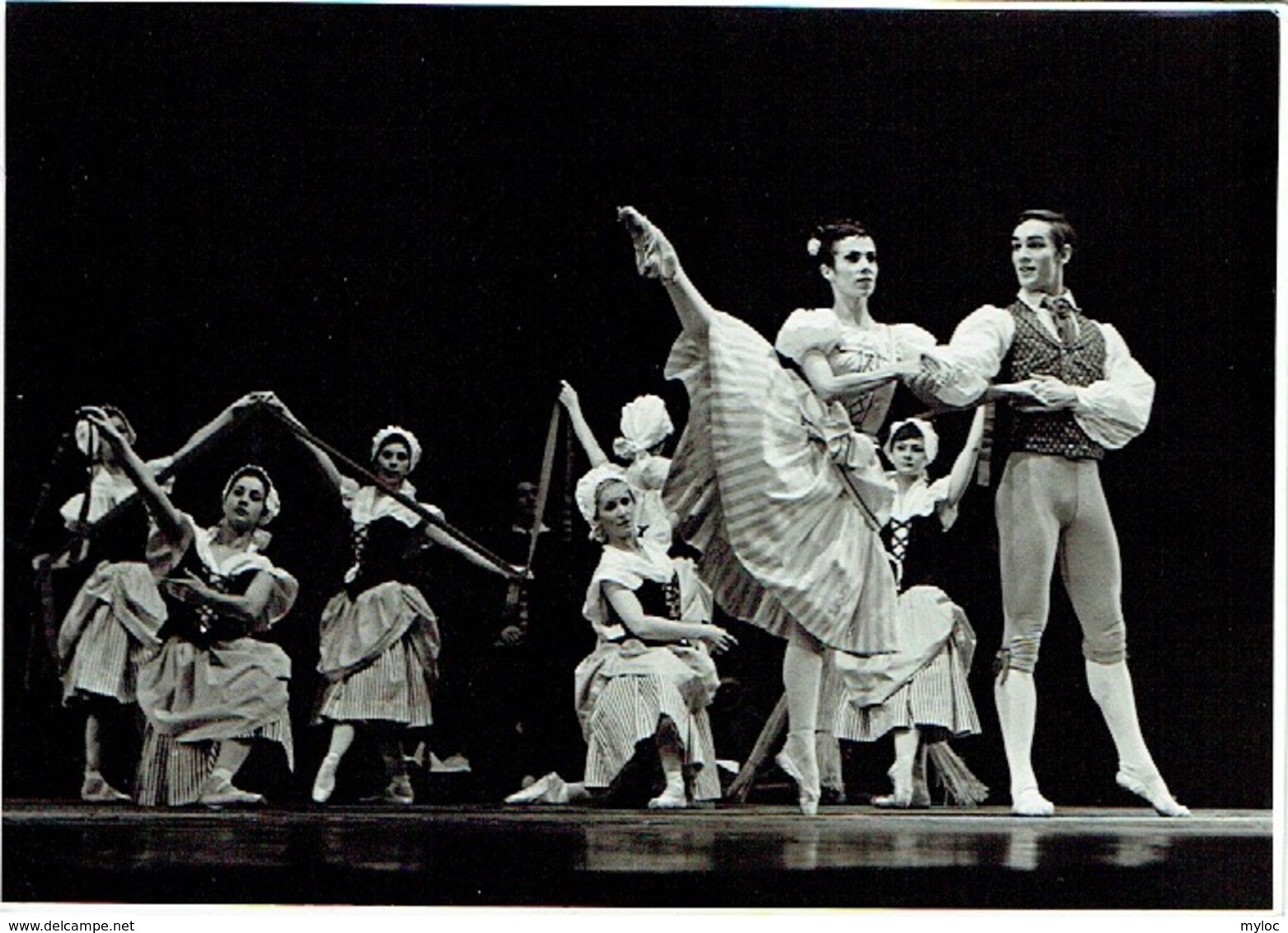 Photo. Ballet. Opéra. Danse.  Foto Leynen, Berchem-Antwerpen. "La Fille Mal Gardée" 1966. - Métiers