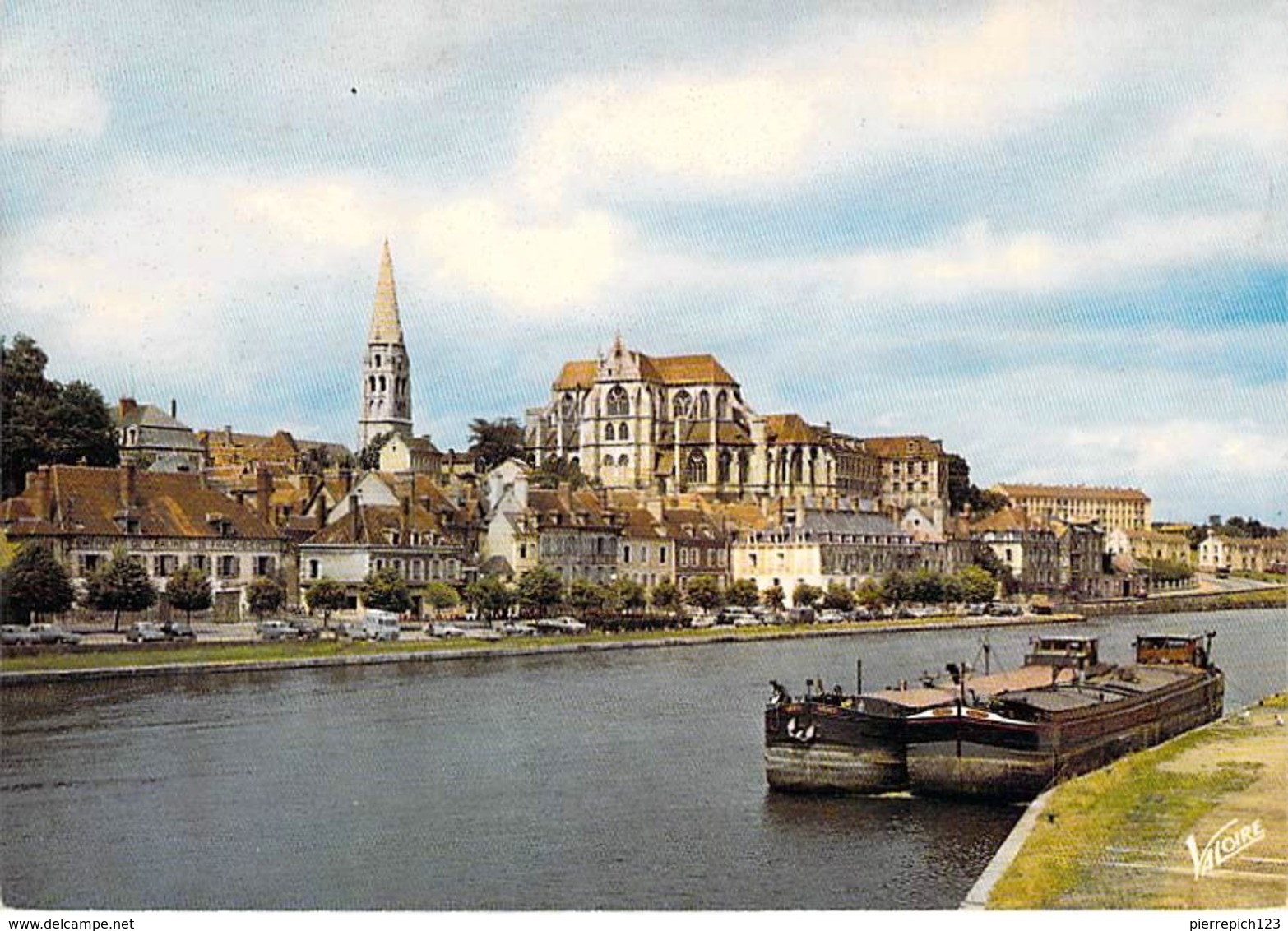 89 - Auxerre - Les Bords De L'Yonne Et L'ancienne Abbatiale Saint Germain - Auxerre