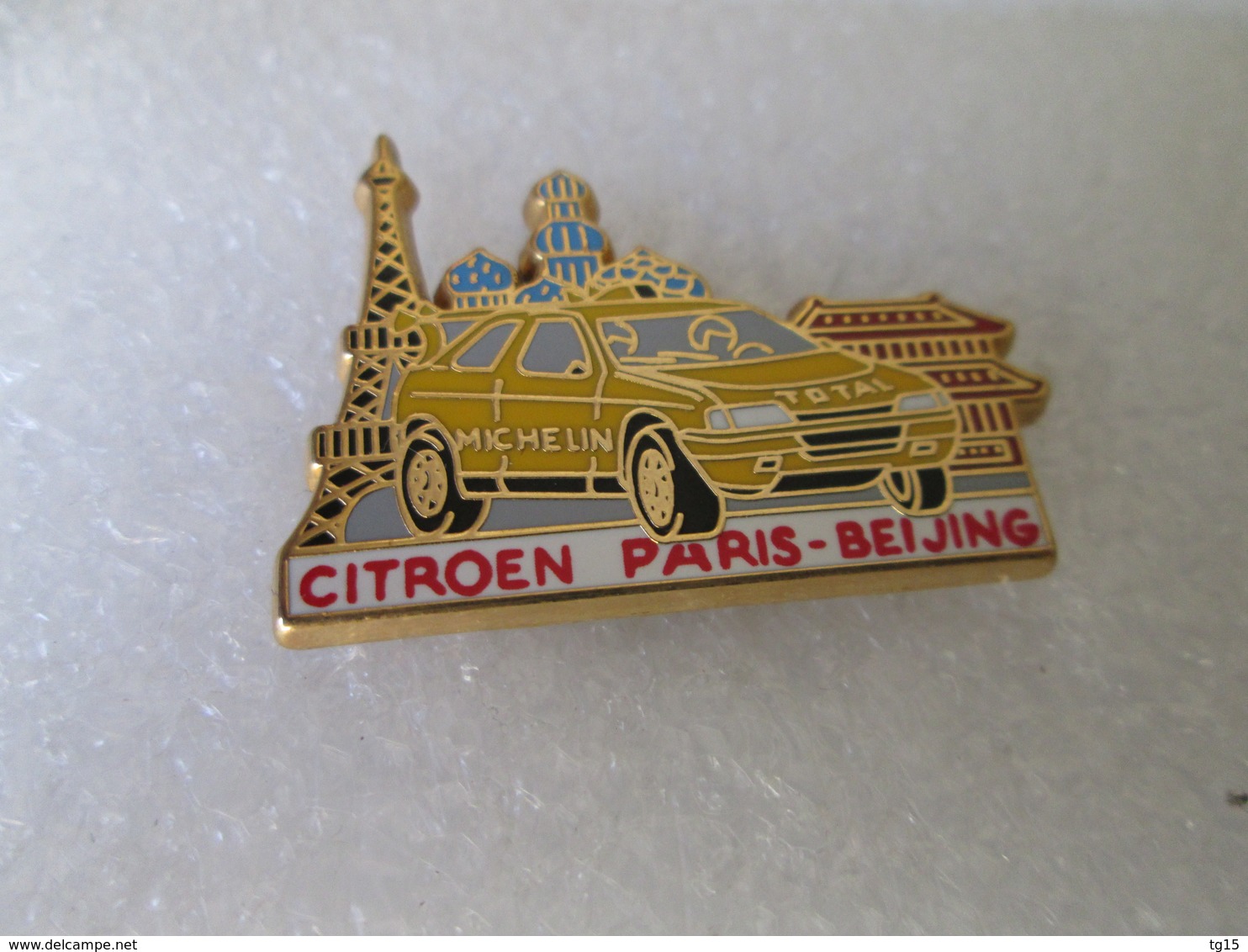 PIN'S     CITROEN  ZX  RALLYE RAID  PARIS  BEIJING   Arthus  Bertrand - Citroën