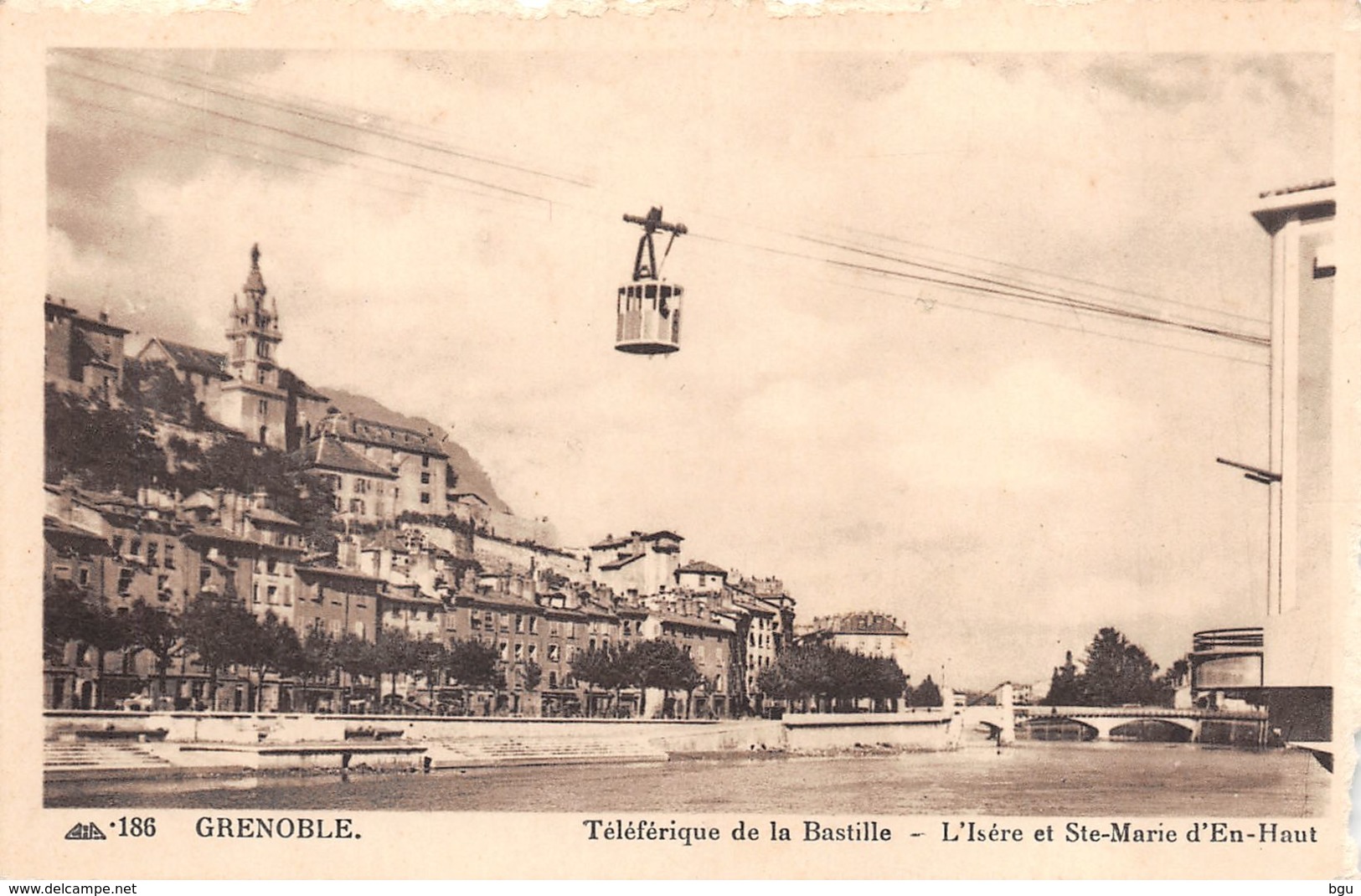 Grenoble (38) - Lot de 9 cartes - Format 9x14 - toutes scannées