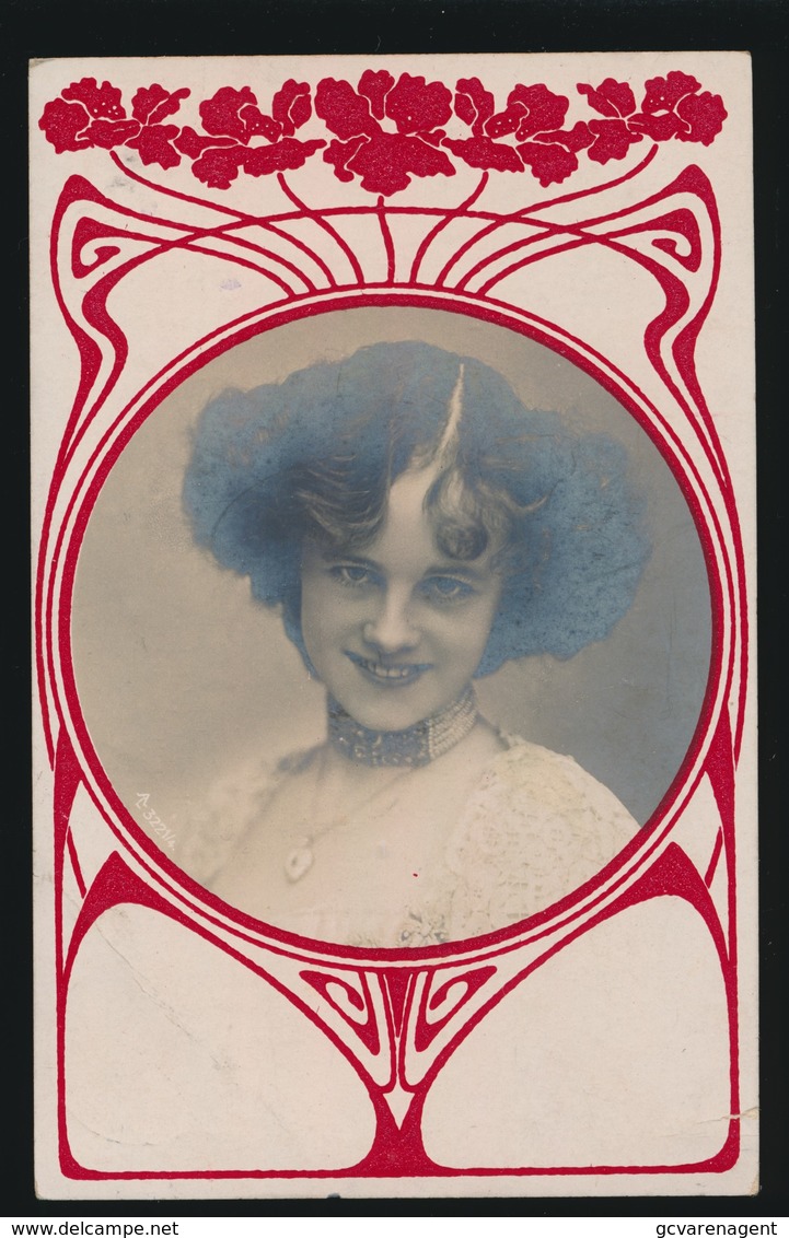 MOOIE VROUW  JOLIE FEMME   CARTE PHOTO - Femmes