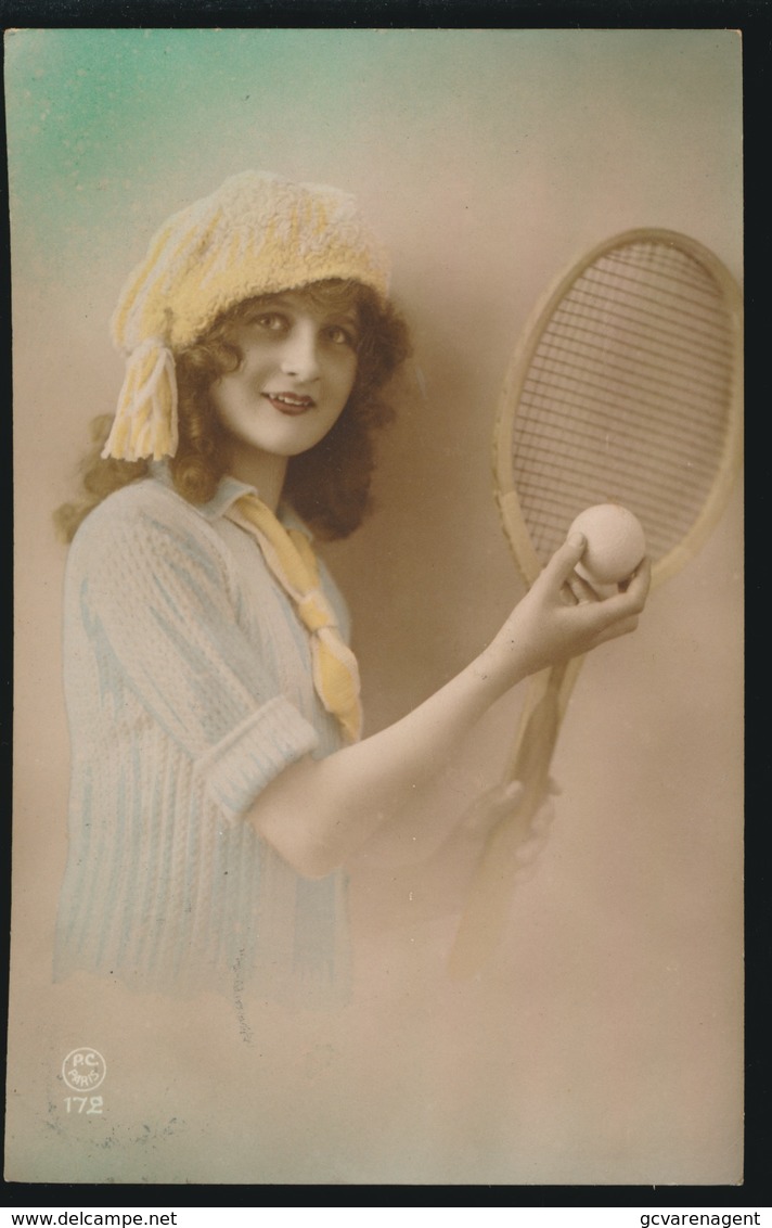 MOOIE VROUW  JOLIE FEMME   CARTE PHOTO - Femmes