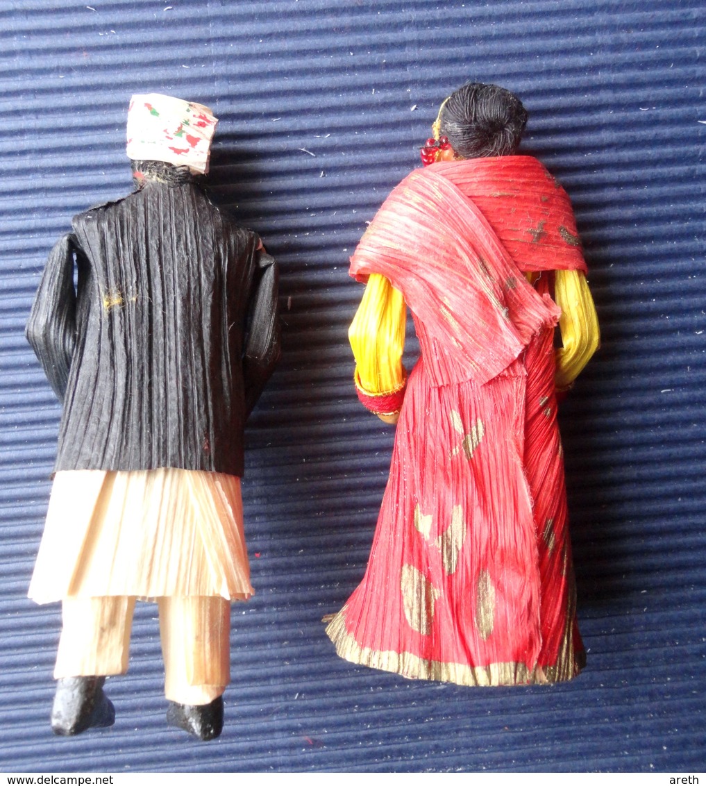 2 Figurines  : Couple De Mariés Du Peuple NEWAR - Népal - Art Asiatique