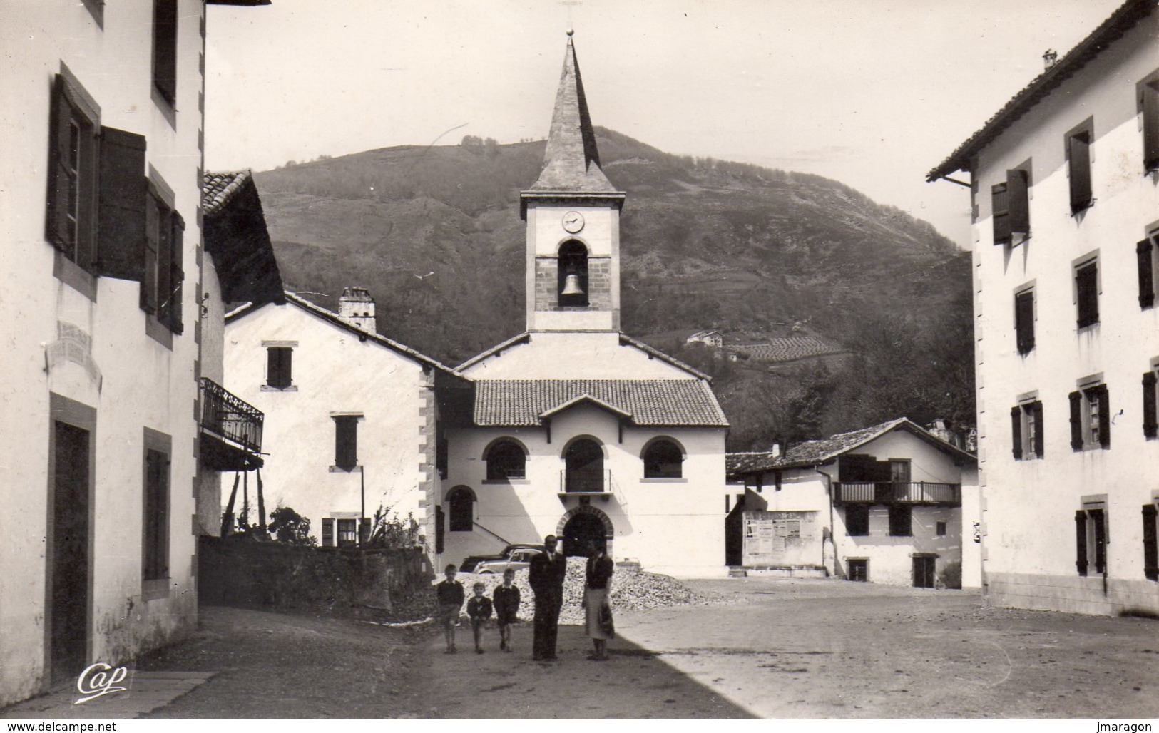 LES ALDUDES - L'Eglise - Cap 1 - Vierge - Tbe - Aldudes