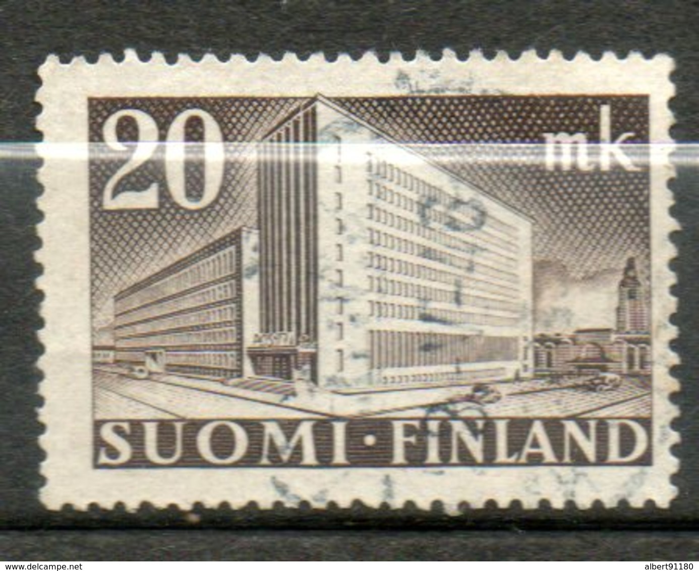 FINLANDE  Hotel Des Postes Helsinki 1943-45 N° 267 - Oblitérés