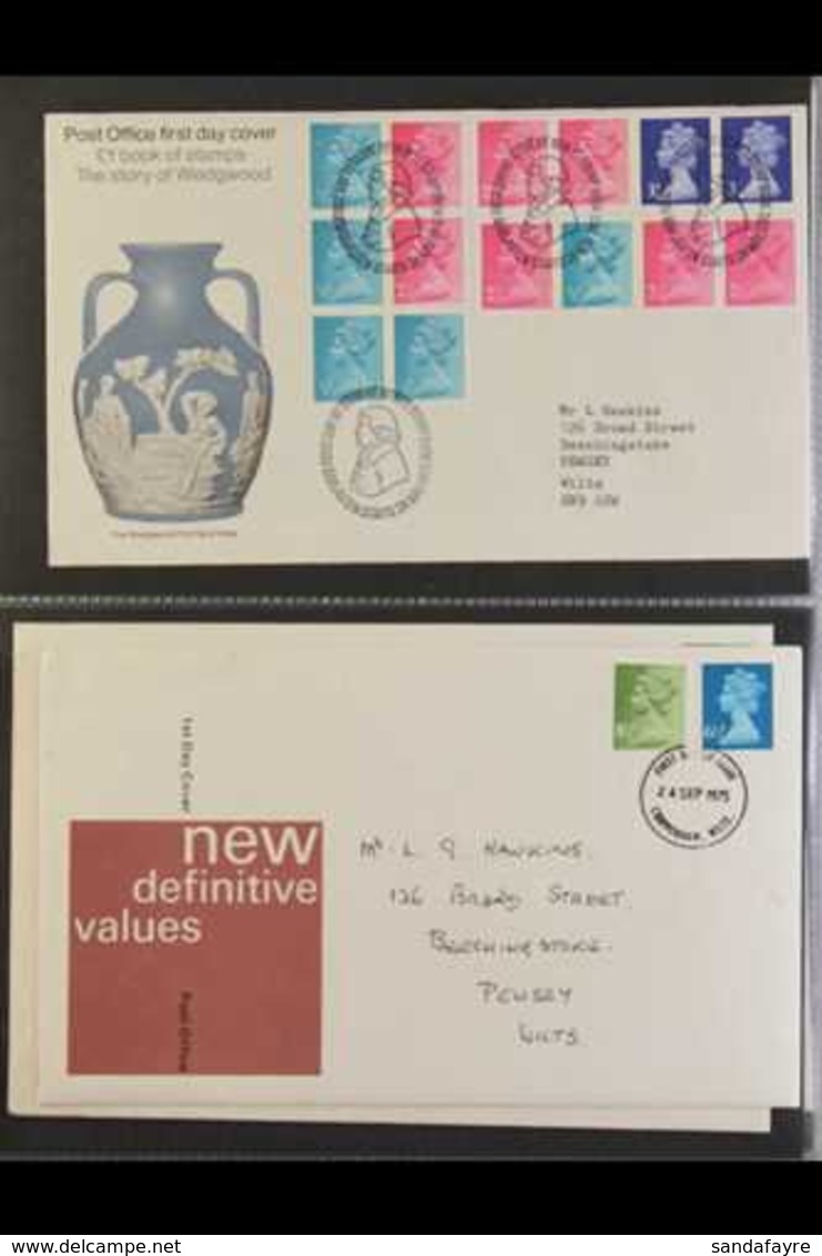 1967-2001 COLLECTION IN 14 VOLUMES Presented In Cover Albums With An Extensive Range Of Commemoratives, Machin Definitiv - FDC