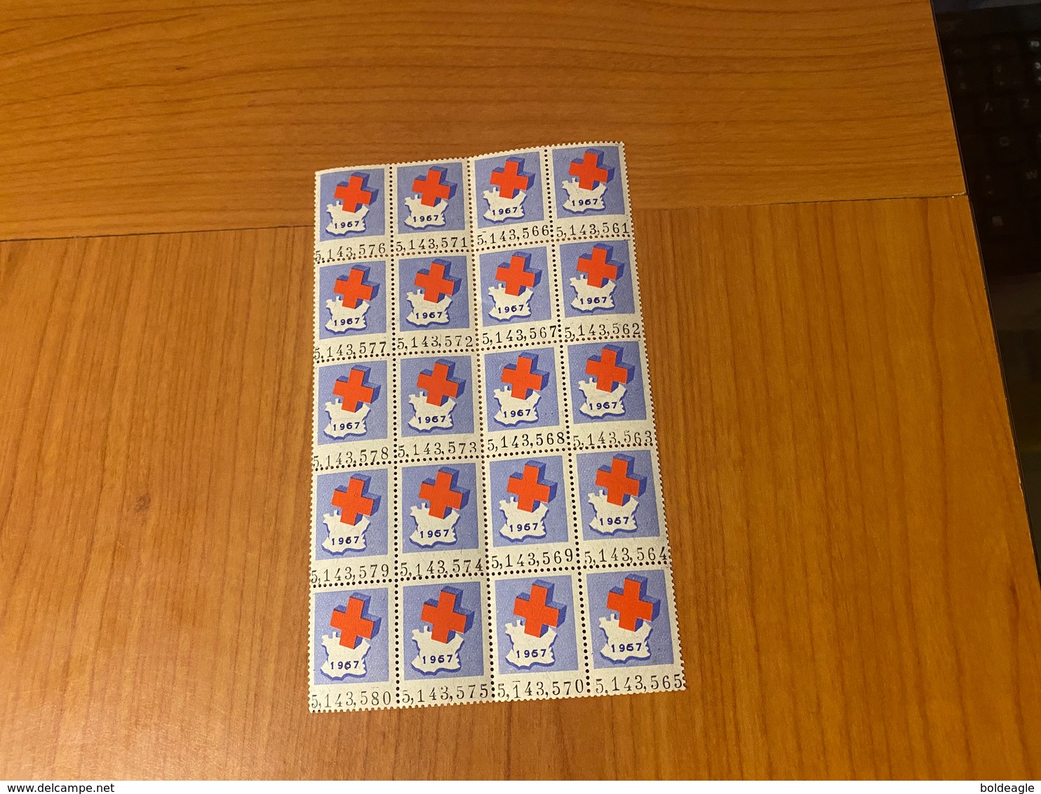 BLOC 20 VIGNETTES - Croix Rouge 1967  ( Port Offert ) - Cruz Roja
