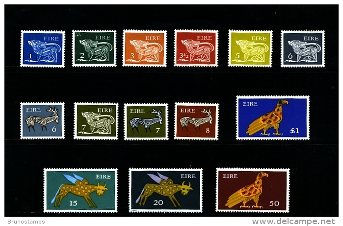 IRELAND/EIRE - 1974-76  SYMBOLICAL  ANIMALS  NO WMK  SET  MINT NH - Nuovi