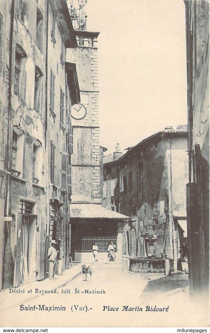 83 VAR LA Fontaine De La Place Martin Bidouré De Saint-MAXIMIN - Saint-Maximin-la-Sainte-Baume