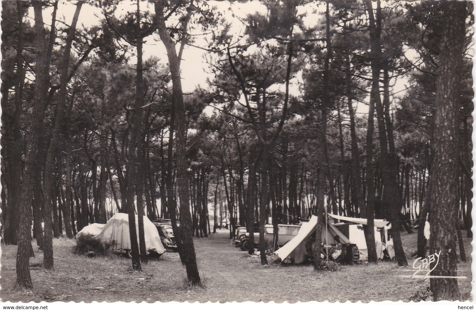 ILE D'OLERON. Camping à SAINT-DENIS - Ile D'Oléron